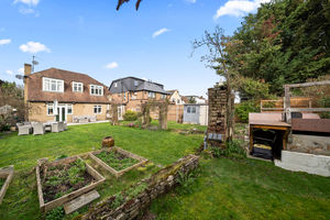 Photo 22- click for photo gallery